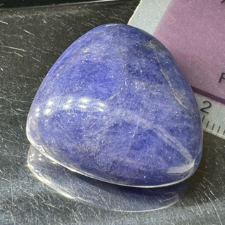 天然大克拉丹泉石Tanzanite蛋面裸石89.33克拉