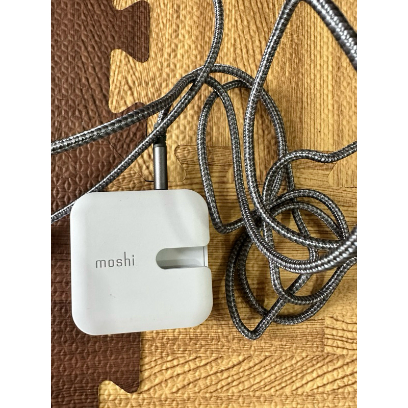 moshi rewind usb-c 充電器+充電線 可充MacBook 二手