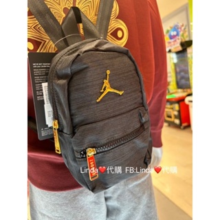 Linda❤️代購 Nike Air Jordan mini 後背包 小黑金 DO5971-032 雙肩包 黑花灰
