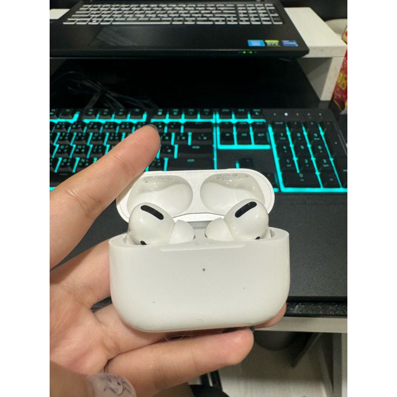 二手八成新 AirPod pro 1代 一代