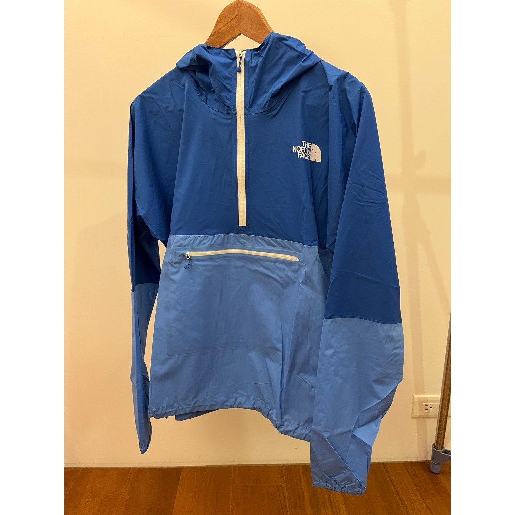 THE NORTH FACE 輕量連帽半拉鏈外套 Triumph Anorak