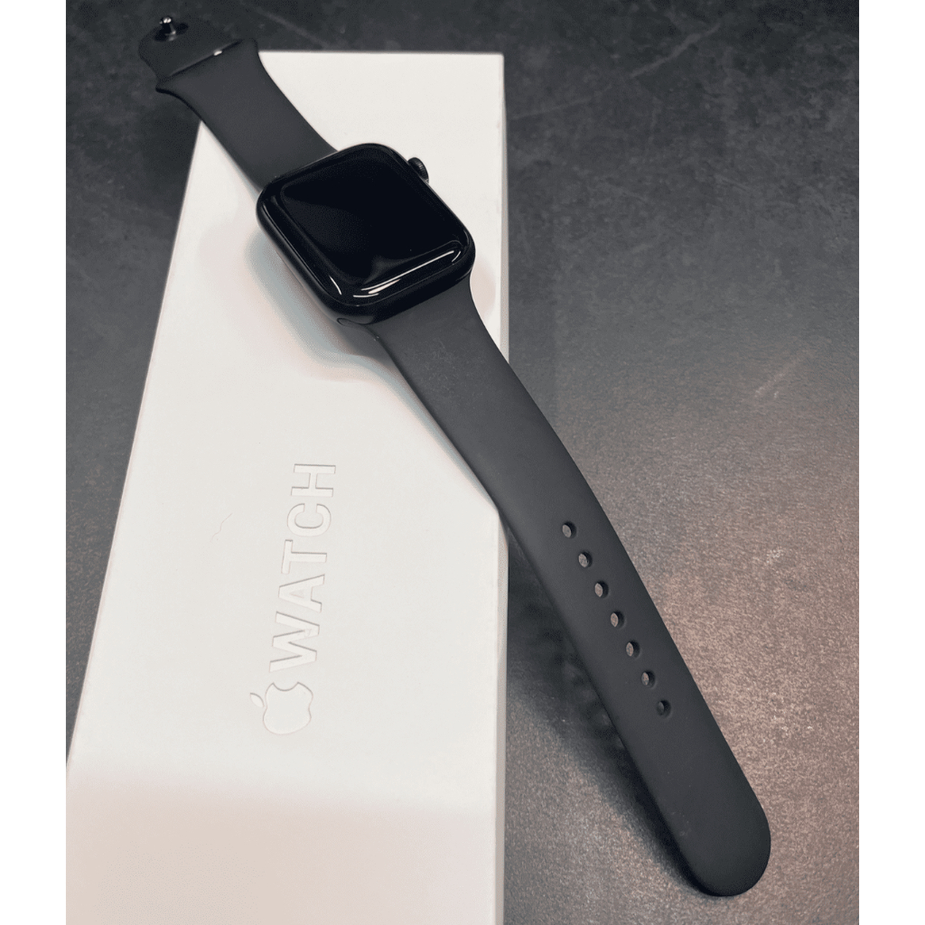 （二手限面交）Apple Watch S7 午夜色 保存狀況佳 有錶帶 有盒