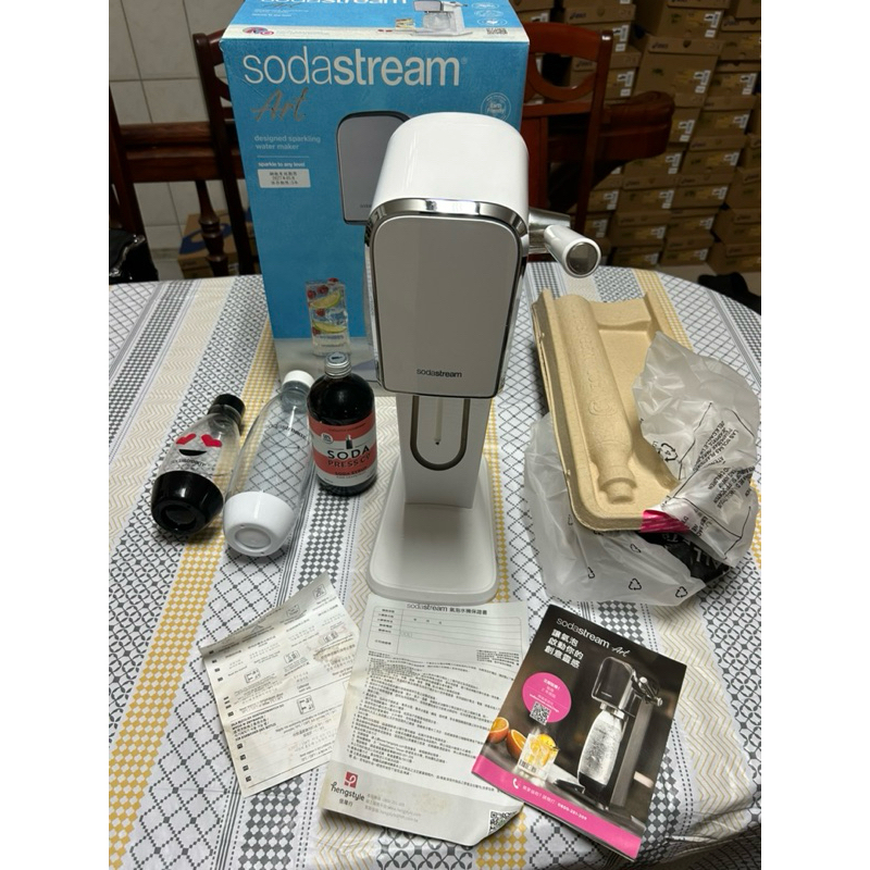 SODASTREAM 快扣鋼瓶機型 500ML ART｜拉桿打氣自動扣瓶氣泡水機二手 用過一次 近全新 art 氣泡水機