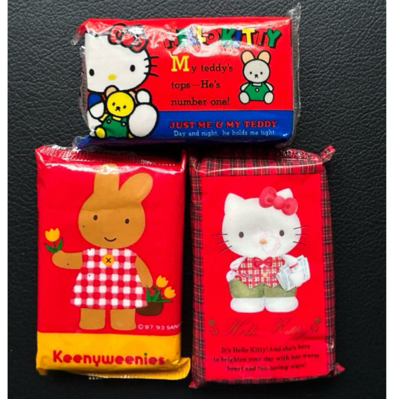 💕Y&amp;M的雜貨舖💕日本製🇯🇵Sanrio三麗鷗《Hello Kitty》袖珍面紙（3包一組）