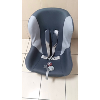 （日本製）LYC-521 質感佳 兒童安全座椅汽車用嬰兒寶寶車載0歲以上便攜式通用坐椅躺 二手狀況良好