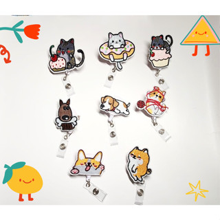 〔現貨〕贈透明卡套 黏貼款 布繡 鱷魚夾式360度旋轉伸縮扣 貓貓 狗狗 伸縮夾 學生證 悠遊卡套 護士夾 護士扣 證件