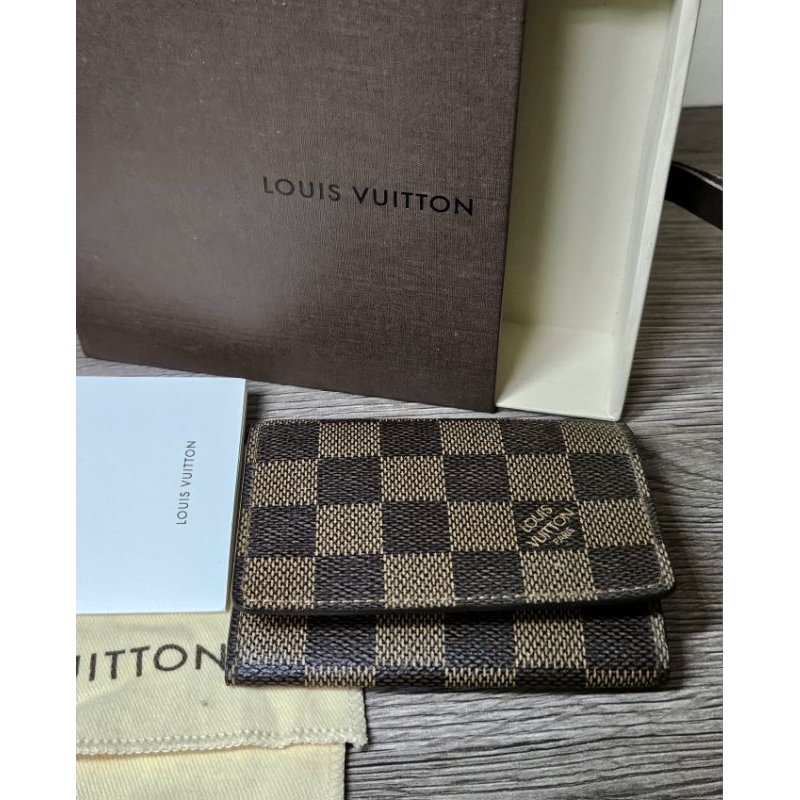 帥僅是一個字 可是伴我ㄧ生 Louis Vuitton LV全新正品 名片夾 卡片 萬用錢包 驚喜釋出價