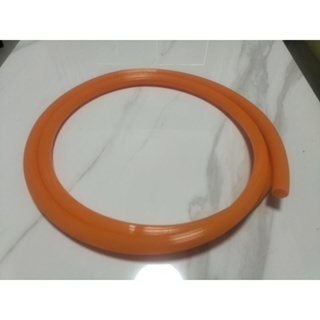4.7分橘色塑膠水管 長度約8尺 （240cm