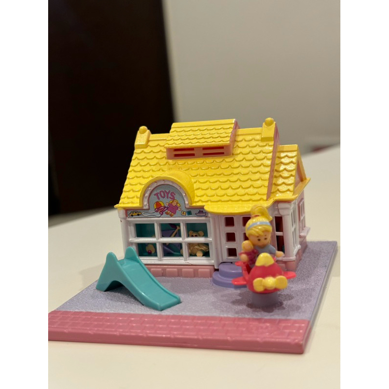 Polly pocket toys shop 玩具店附一人偶