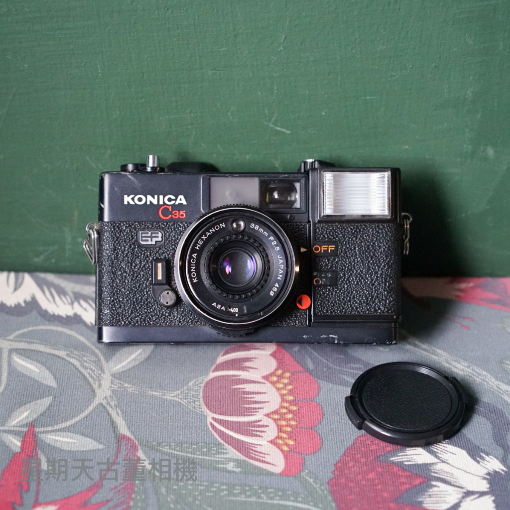 【星期天古董相機】Konica C35 EF 38mm F2.8 HEXANON 底片 估焦相機