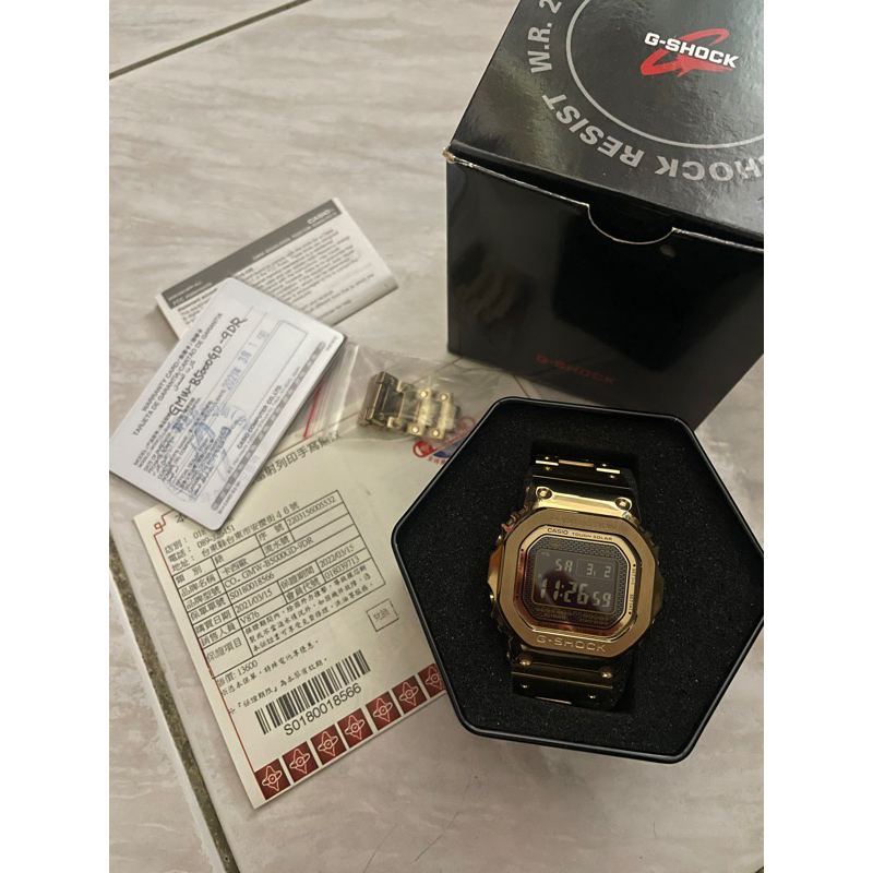 CASIO GMW-B5000GD金色 G-SHOCK b5000gd 嘻哈 金錶 寶島鐘錶購入 正品 近全新 穿搭