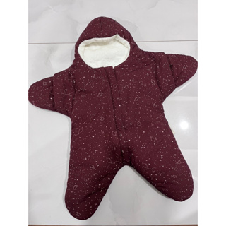 【BabyBites 鯊魚咬一口】西班牙設計 100% 純棉手工嬰兒睡 袋 防踢被 包巾-星空海星 葡萄紅