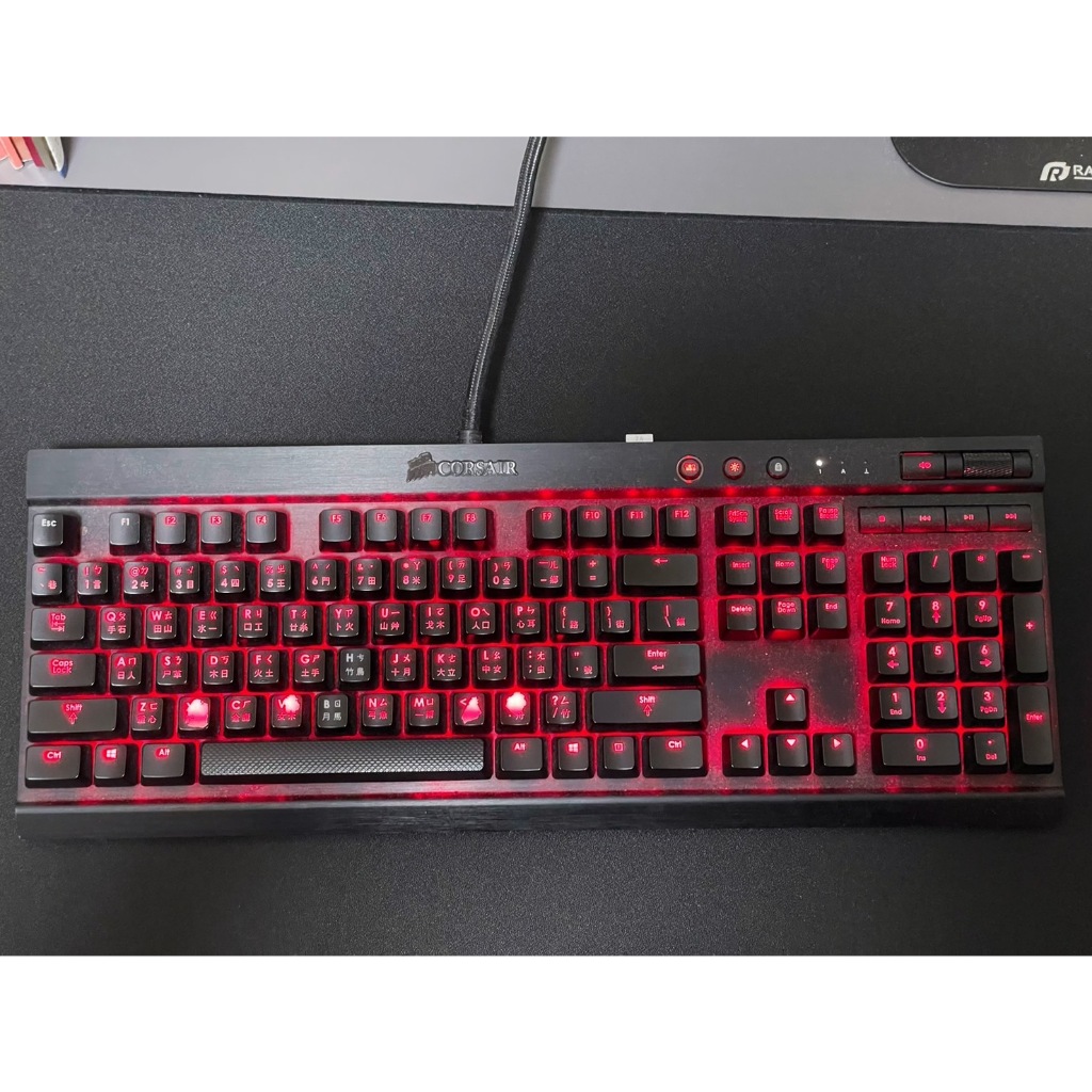 海盜船 CORSAIR K70 MK 1 黑色 紅光 機械式鍵盤 青軸 中文/英文