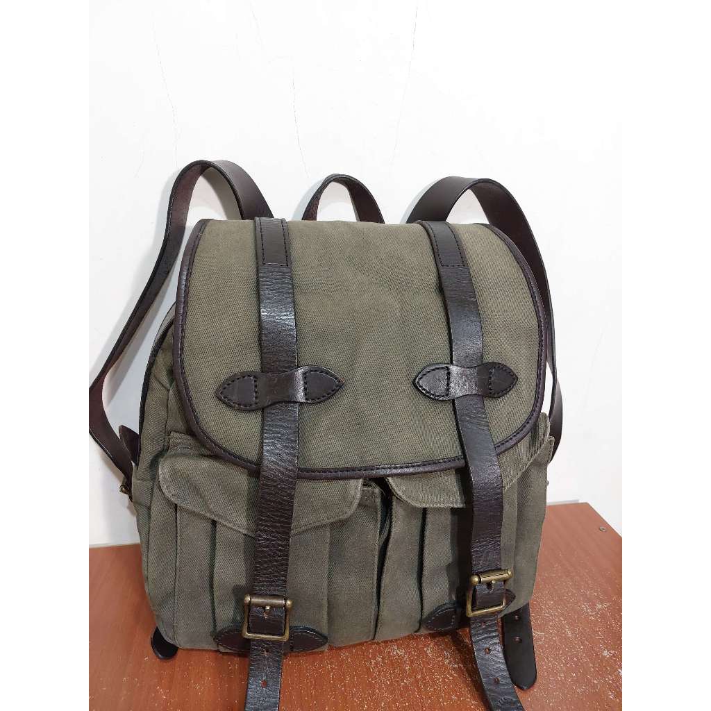 美國製 Filson 70262 Rucksack Backpack 防潑水 斜紋帆布 黃銅拉鍊 植鞣 真皮 軍綠後背包