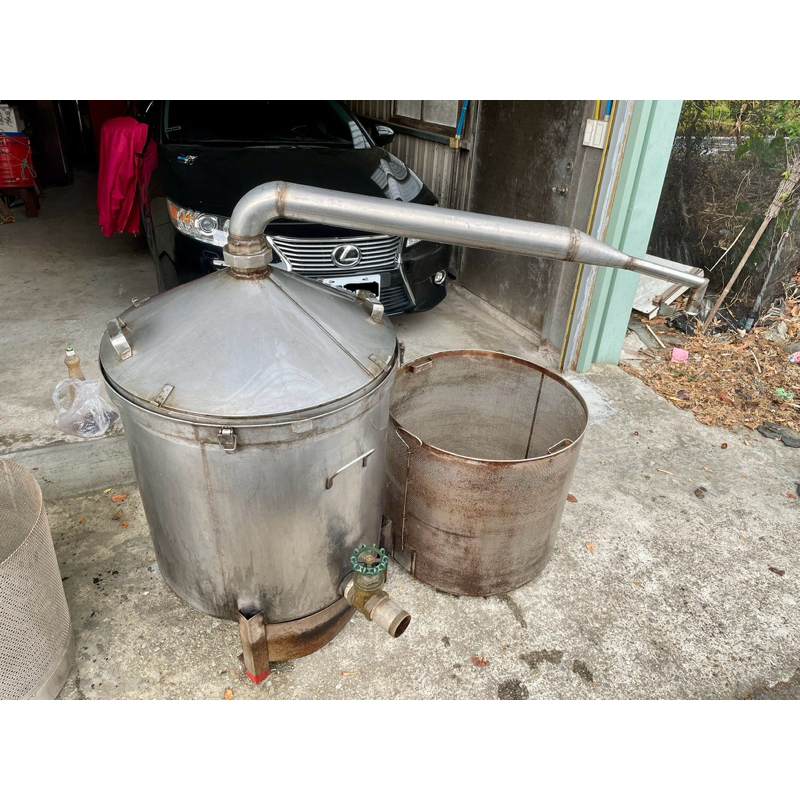304不鏽鋼蒸餾器+固液態分離桶（含鐵架）+冷凝螺旋管設備