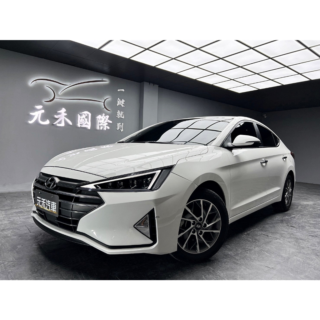 『二手車 中古車買賣』2020年式 Hyundai Elantra 旗艦型 實價刊登:49.8萬(可小議)