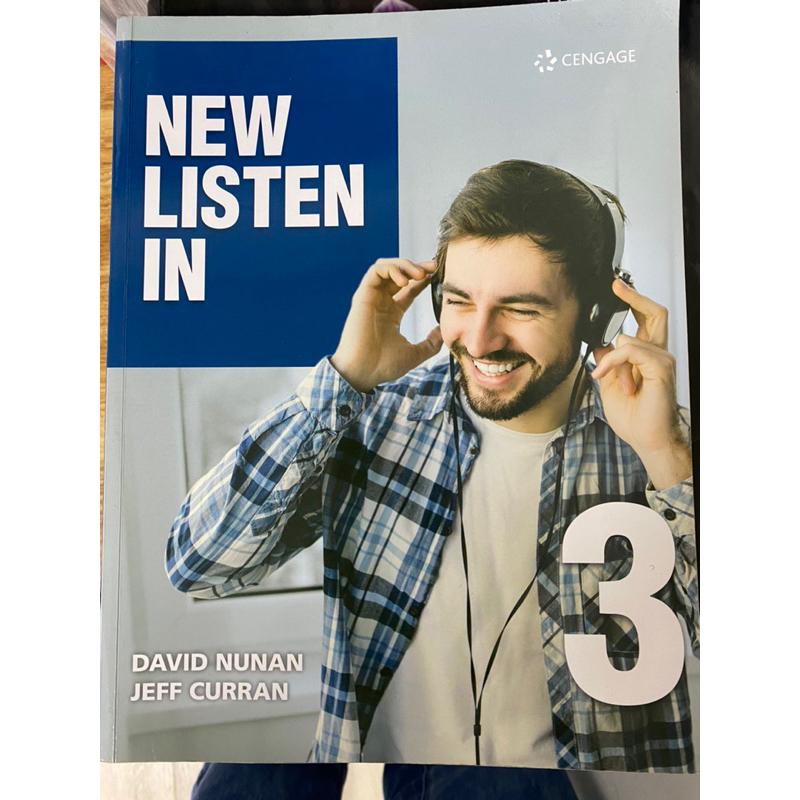 （二手書）英文用書New Listen in 3 Outstanding 3