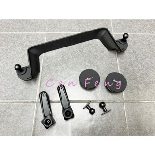 涔峰ＣＦ☆(Focus 磁吸) COROLLA CROSS CC 12代 Altis 手機架 螢幕 卡扣 主機 手機支架