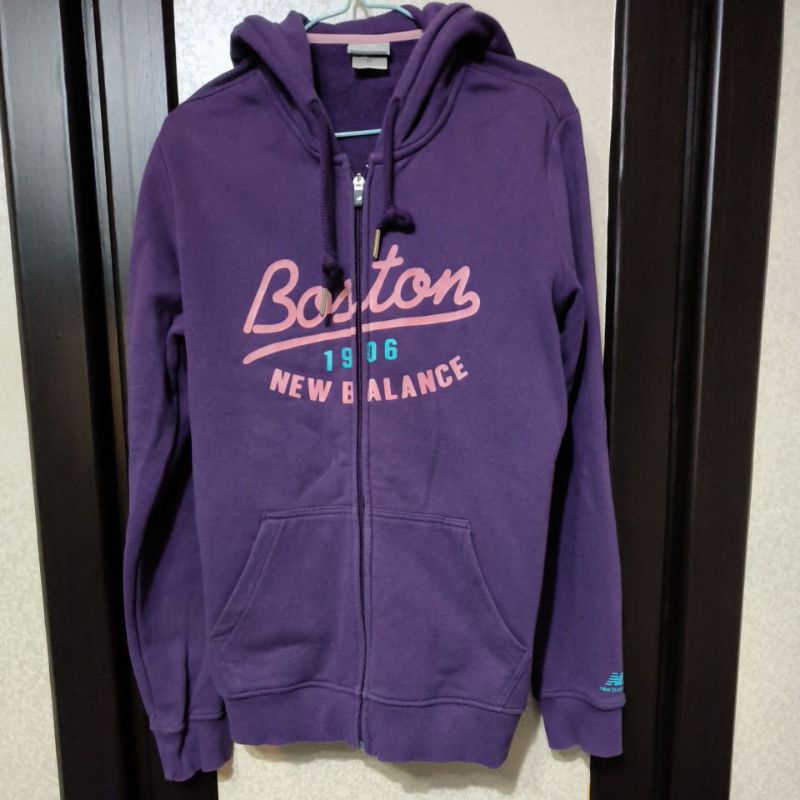 NEW Balance NB二手長袖外套，有帽子，紫色的，XL號