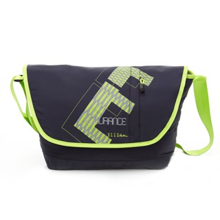 【ELLE Active】自信 她 系列 強烈色彩 大E 自我風格 郵差包/斜揹包 -深藍綠色