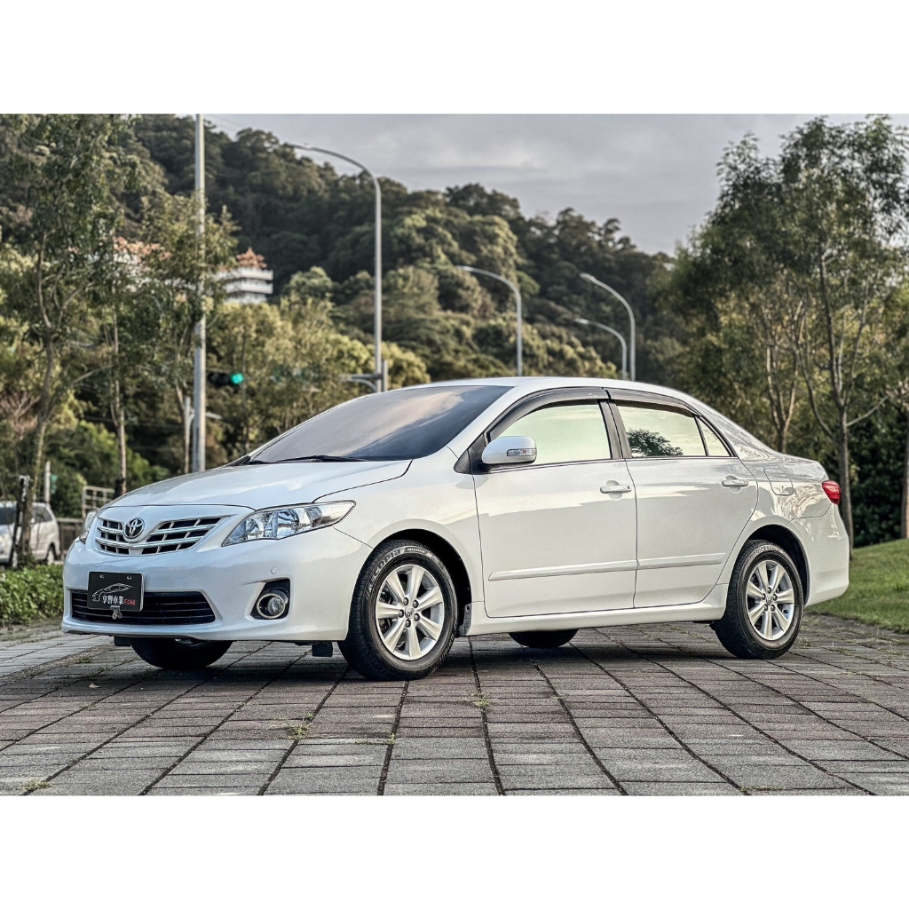 2013 TOYOTA ALTIS E版 認證車 里程跑少