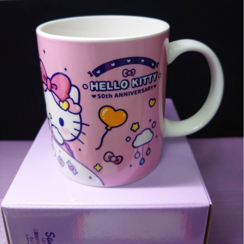 [全新] Hello Kitty 50週年馬克杯 (原餅乾禮盒附贈)