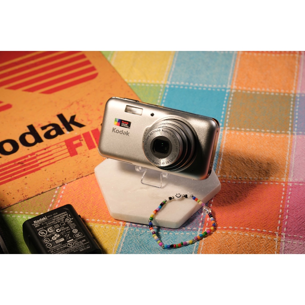 [📷DADDAO📷]柯達 Kodak V1003 Y2K復古CCD相機 銀 蘋果麵包機 2007年 底片發色