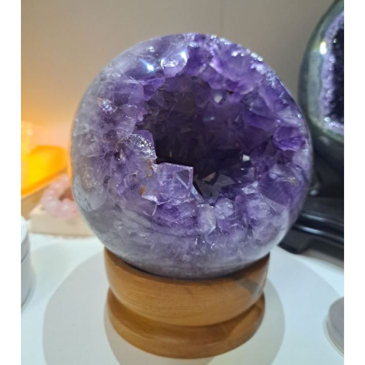 少見超大紫水晶球 開口笑 紫晶洞 全晶體全拋光 帶鈦晶 洞深口大 圓圓滿滿