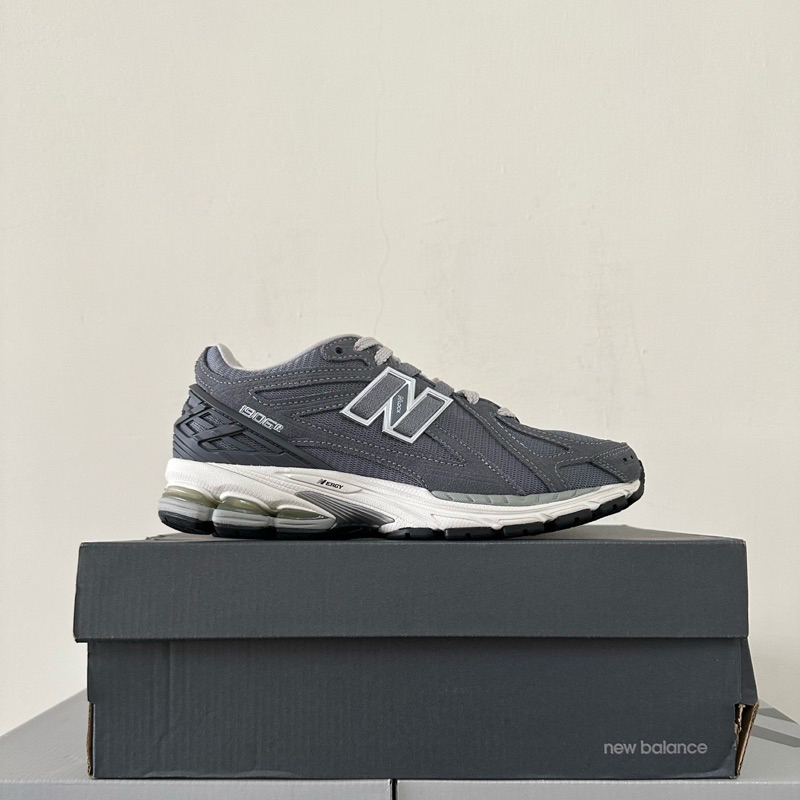 NEW BALANCE M1906RV 23.5CM