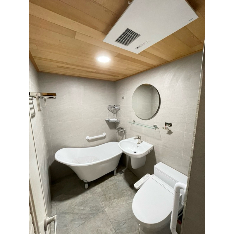 CW288SGUR 單體式馬桶 TOTO 浴室櫃 DAY&amp;DAY 高雄地區含安裝 歡迎內洽