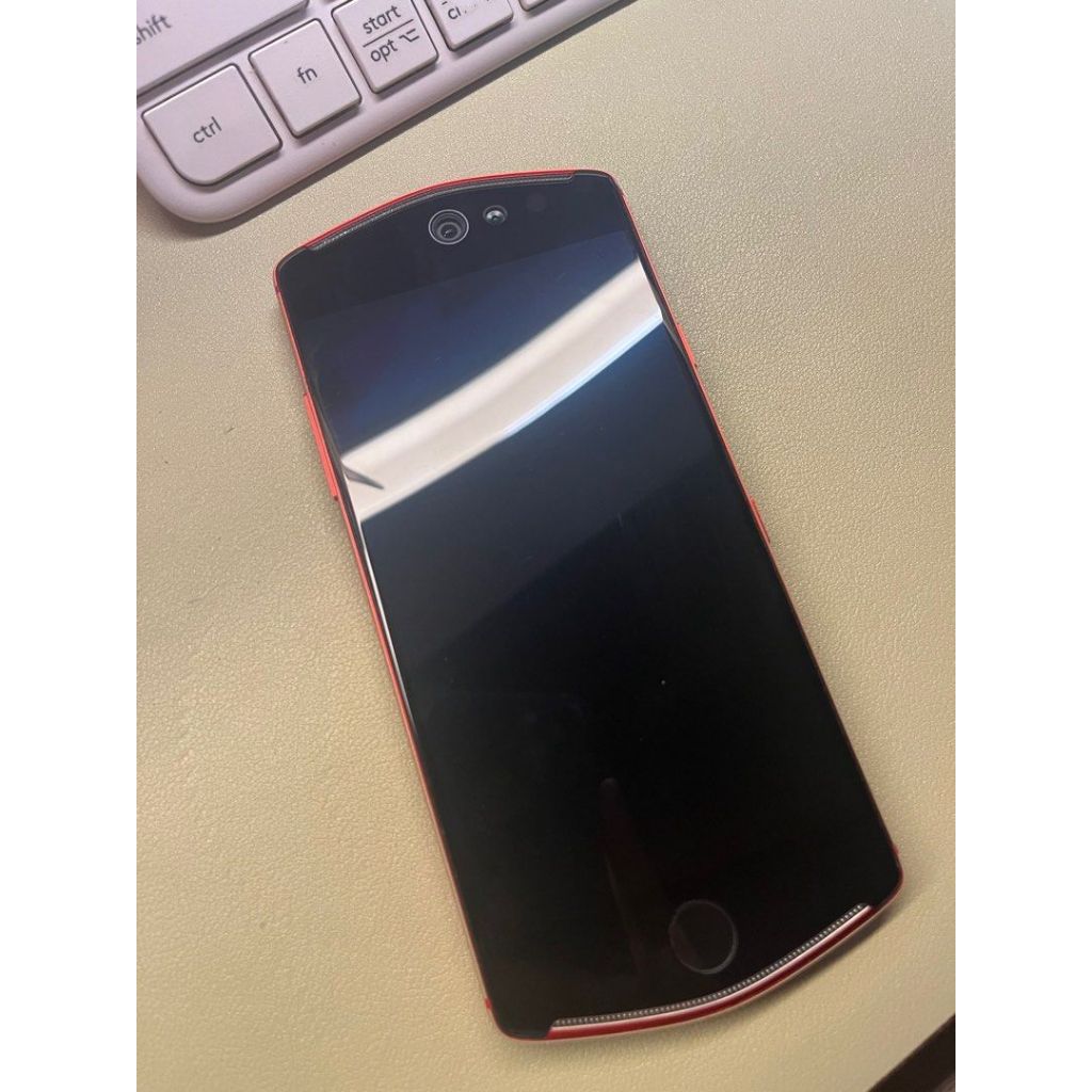 [二手] 美圖 MEITU T8s MP1701 4G LTE 128GB 紅 5.2吋 自拍美顏機 二手 手機