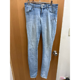 二手‼️UNIQLO 淺藍色 窄管 牛仔褲 26號