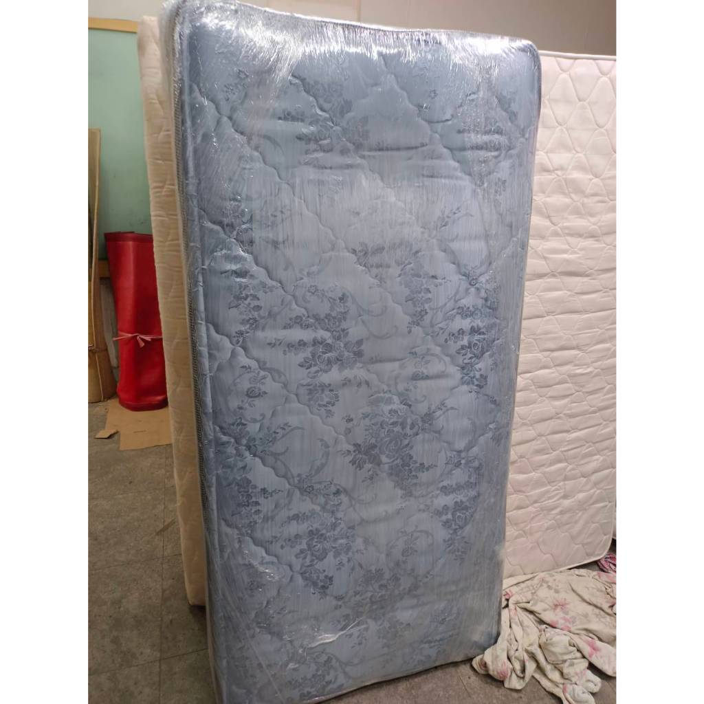 【尚典中古家具】水藍色3呎傳統床墊 （兩面階布料面）中古.二手.彈簧床.單人床墊.