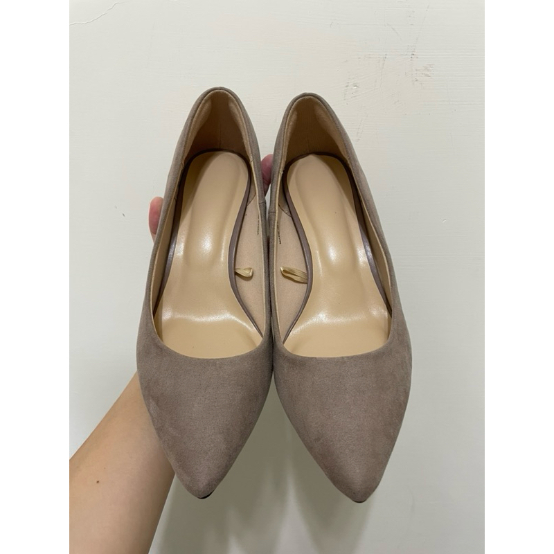 GU 女鞋 麂皮 奶茶棉花糖 高跟鞋 24.5cm /EU39/US7.5