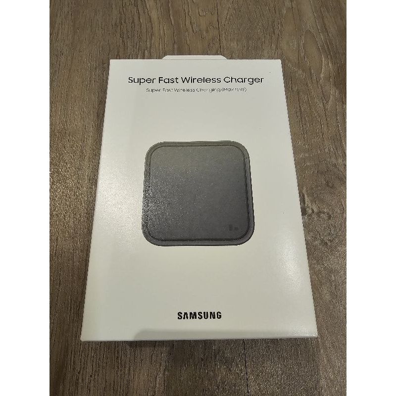 SAMSUNG 三星 無線閃充充電板(15w) 黑 贈手機保護殼/快充行動電源 擇一