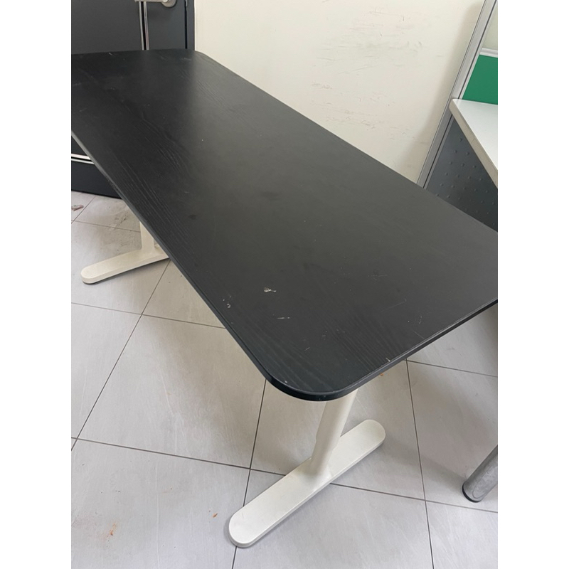 「台中二手售」IKEA -黑色辦公桌