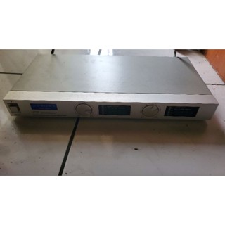 二手未使用過 KING CROWN VHF 無線(雙)麥克風接收機 型號CRW-988G