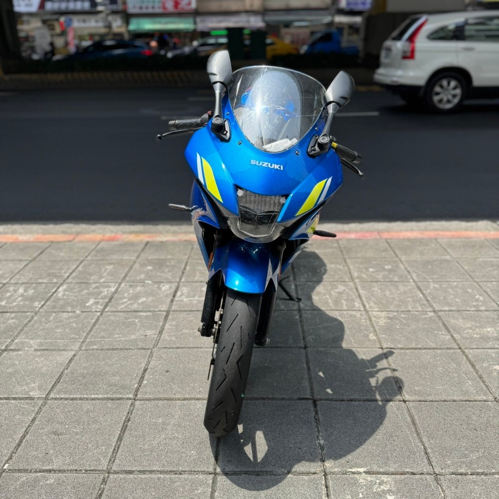 (貳輪嶼二手機車-新北中和店) 2019年 GSX-R 150 #8196