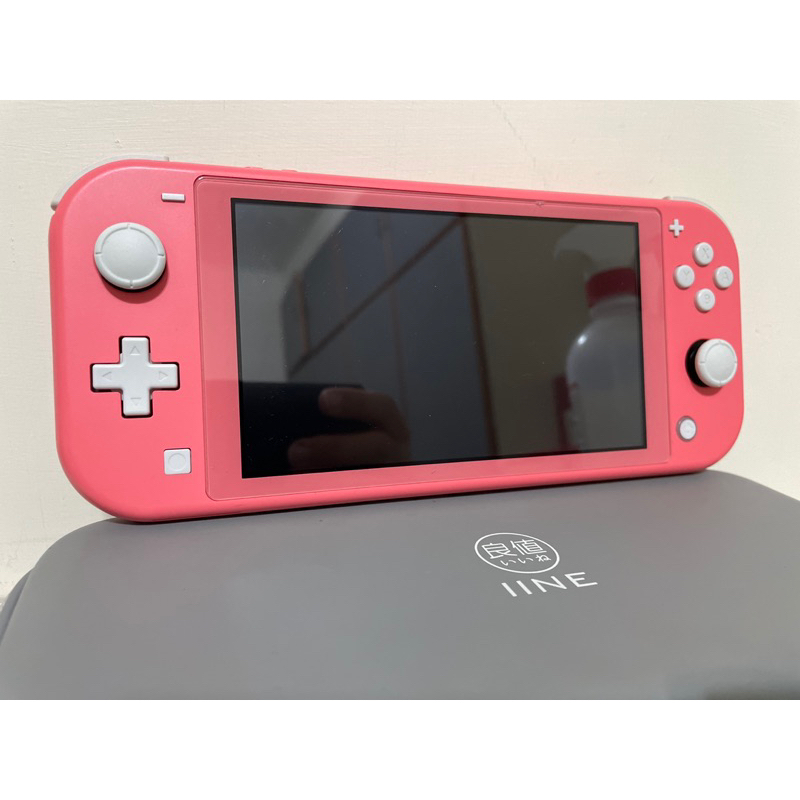 Nintendo 任天堂 Switch Lite 輕量版 二手 珊瑚粉
