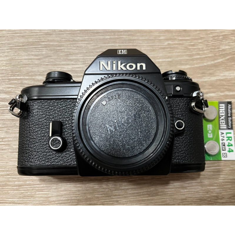外觀A級 Nikon EM 底片單眼相機 光圈先決 新手入門機