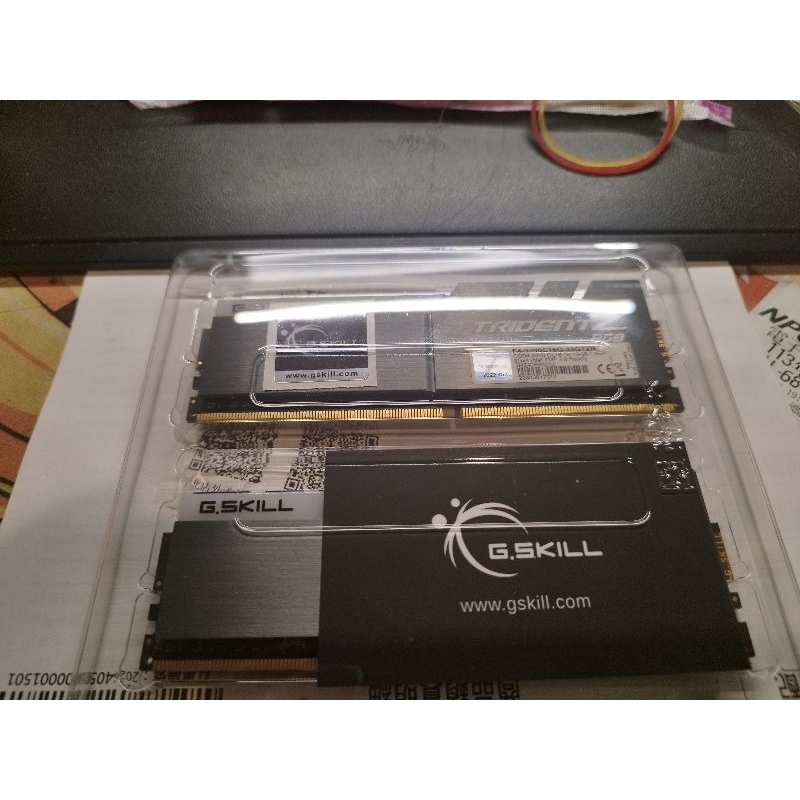 二手幻光戟 3200-DDR4 8gb*2 無原廠盒