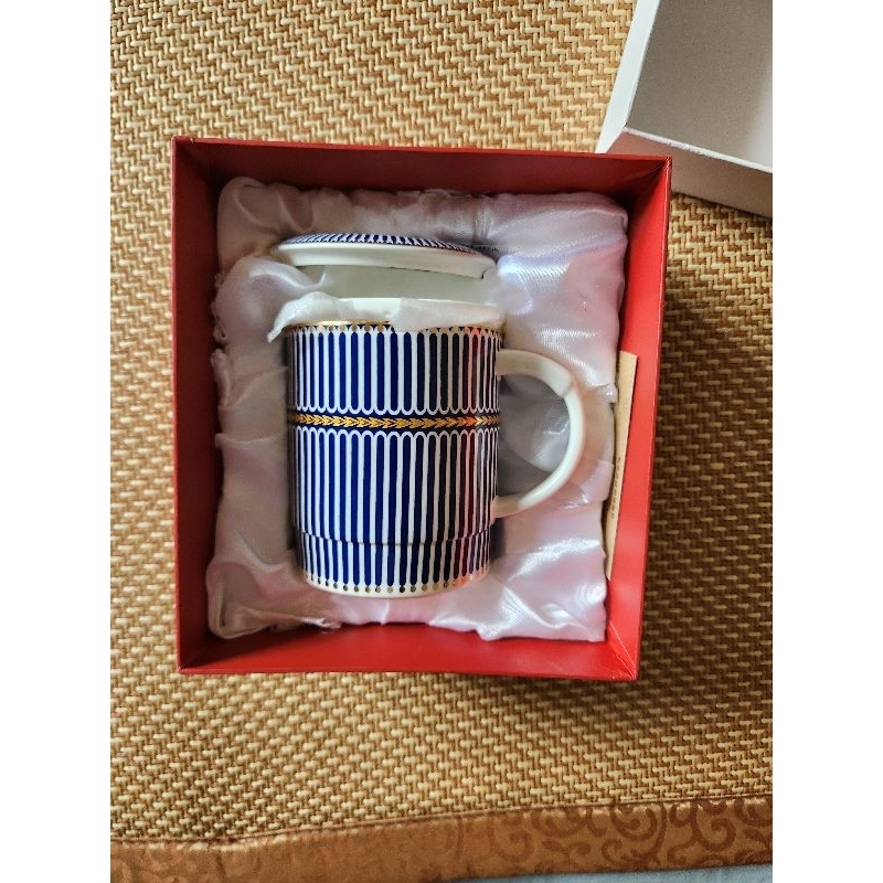 【Royal＆Duke】全新 NISSAN 皇家宮庭骨瓷蓋杯禮盒裝500ML