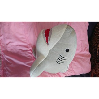 送禮 禮品 兒童 玩偶 娃娃 灰色 大鯊魚 娃娃 全新 有吊牌