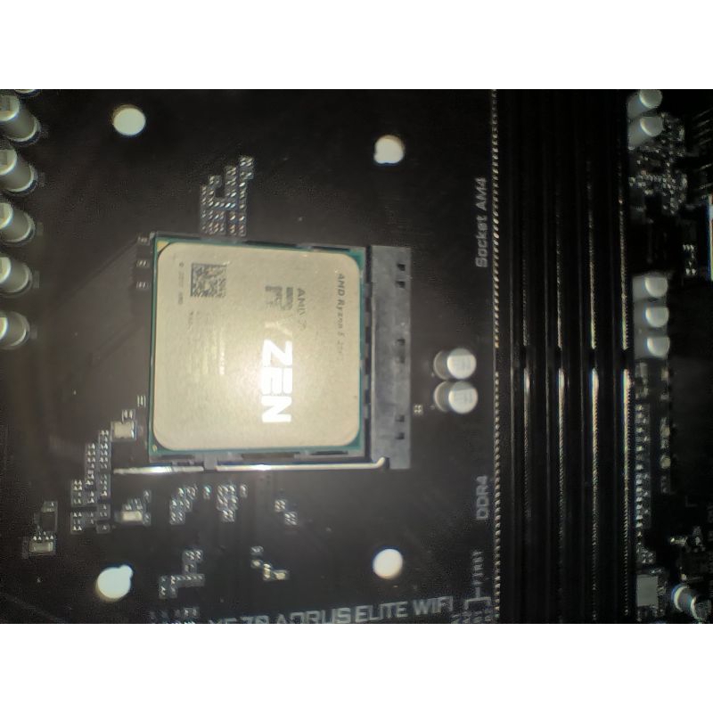 AMD Ryzen 5 2600 CPU 二手 功能正常 已過保固