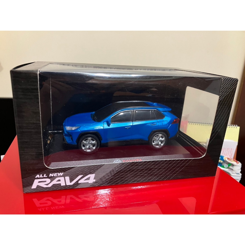 【CH自售】TOYOTA 原廠 RAV4 豐田 1:30 原廠精品 和泰 交車禮 模型車 玩具車 絕版 限量