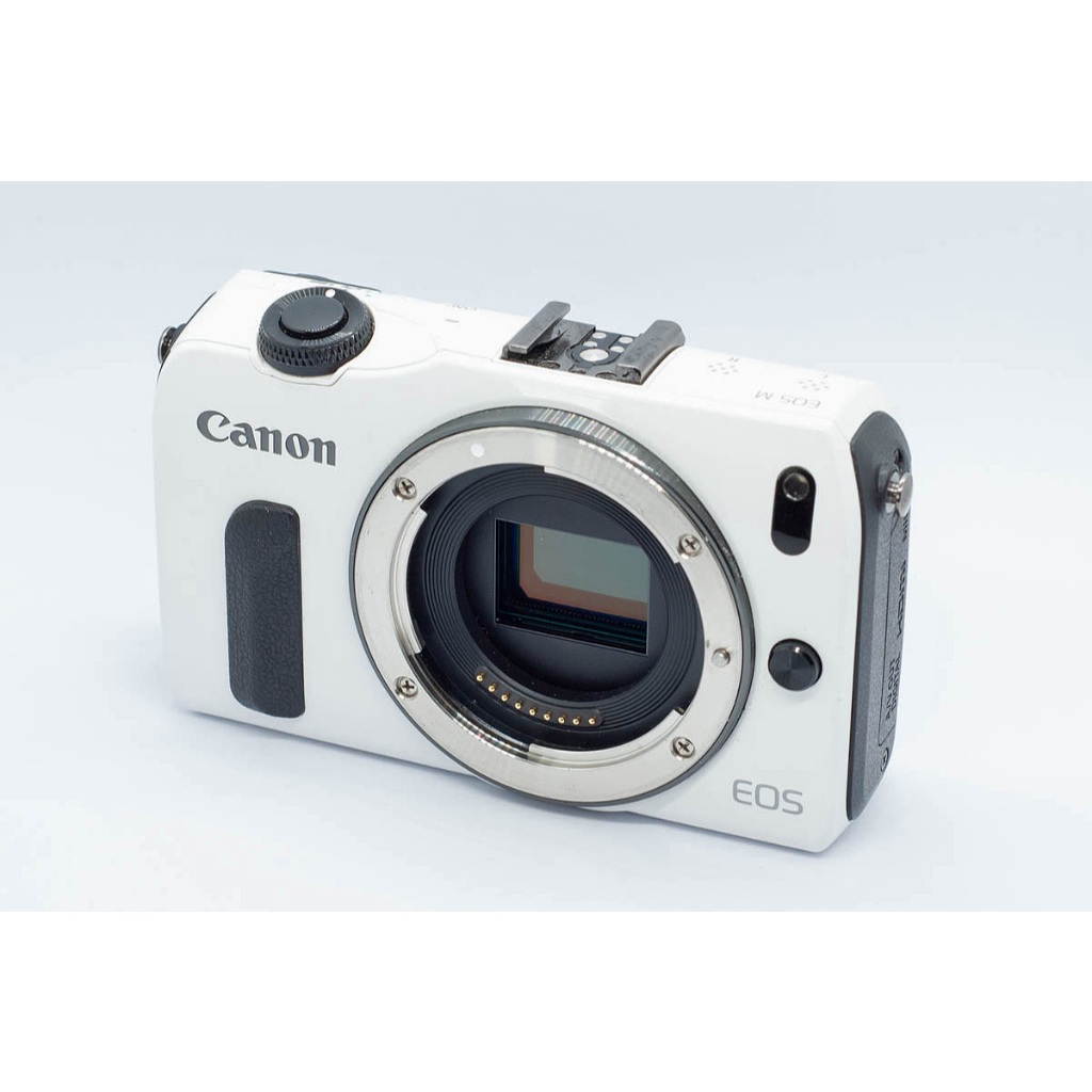 CANON EOS M 觸控無反單眼相機 單機身+1電池+充電器+8GB記憶卡 可台南北區自取