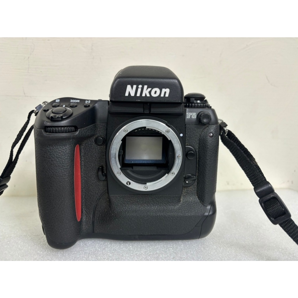 【彩虹3C】零件機//Nikon F5 專業底片相機