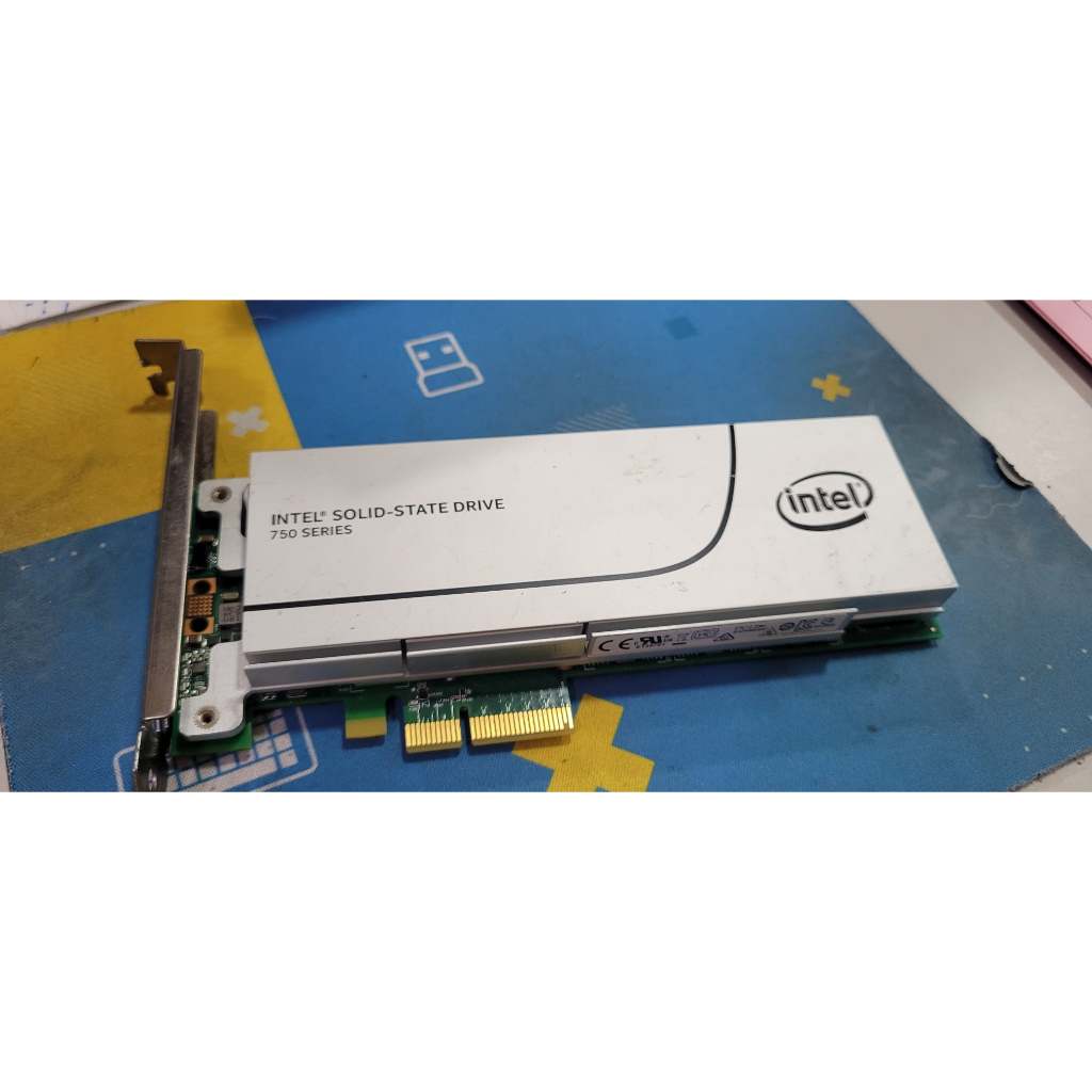 故障品  故障品  故障品 INTEL 750  400G  SSD  500元故障原因不明，商品如圖