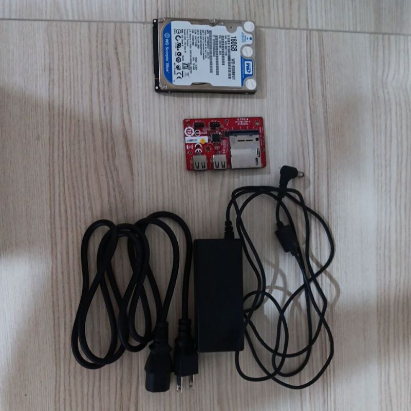 二手msi微星all-in-one MS-6638電腦零件WD1600BEVT 160GB硬碟 HD USB孔板 DVD