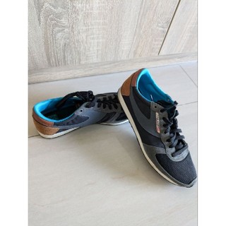 七成新 US 12.5 sneakers diesel pass on